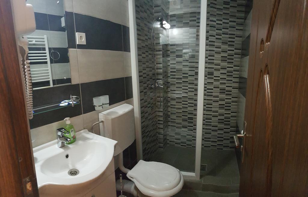Casa Alex Hotel Targu Jiu Room photo
